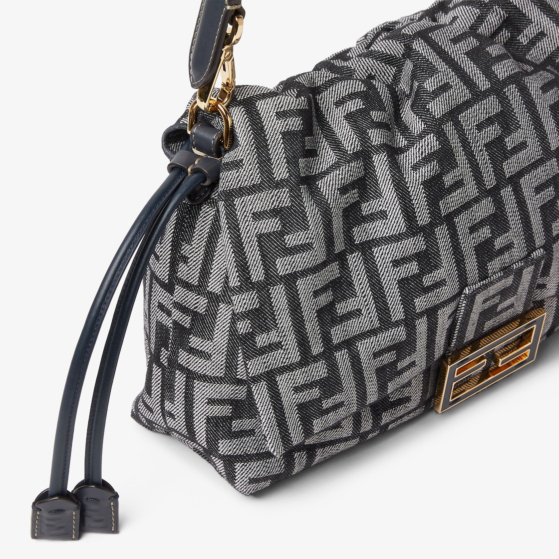 FENDI Mamma Baguette Medium Dark blue denim-effect FF jacquard bag - Image 2